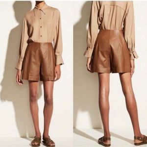 NWT Vince Cognac Leather Shorte SZ 4!